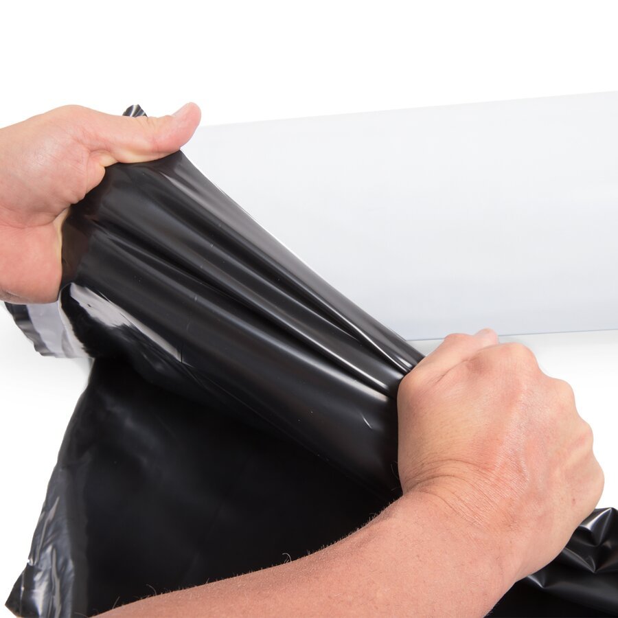 In hochwertiger LDPE-Qualität ist die 3-lagige Folie besonders weich und elastisch ... In hochwertiger LDPE-Qualität ist die 3-lagige Folie besonders weich und elastisch ...