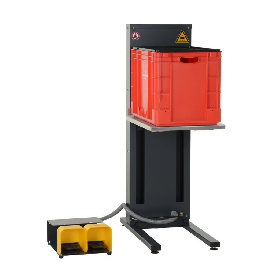 Der pneumatische Hublift ist dank Fußpedal einfach und leicht zu bedienen Der pneumatische Hublift ist dank Fußpedal einfach und leicht zu bedienen