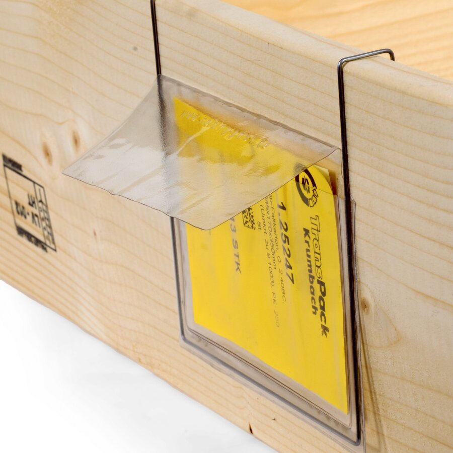 Mit der optionalen Klappe sind Begleitdokumente sicher und geschützt verstaut Mit der optionalen Klappe sind Begleitdokumente sicher und geschützt verstaut