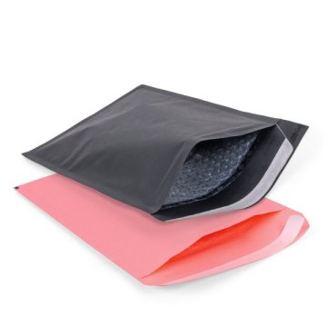 Luftpolster-Versandtasche in Pink und Schwarz