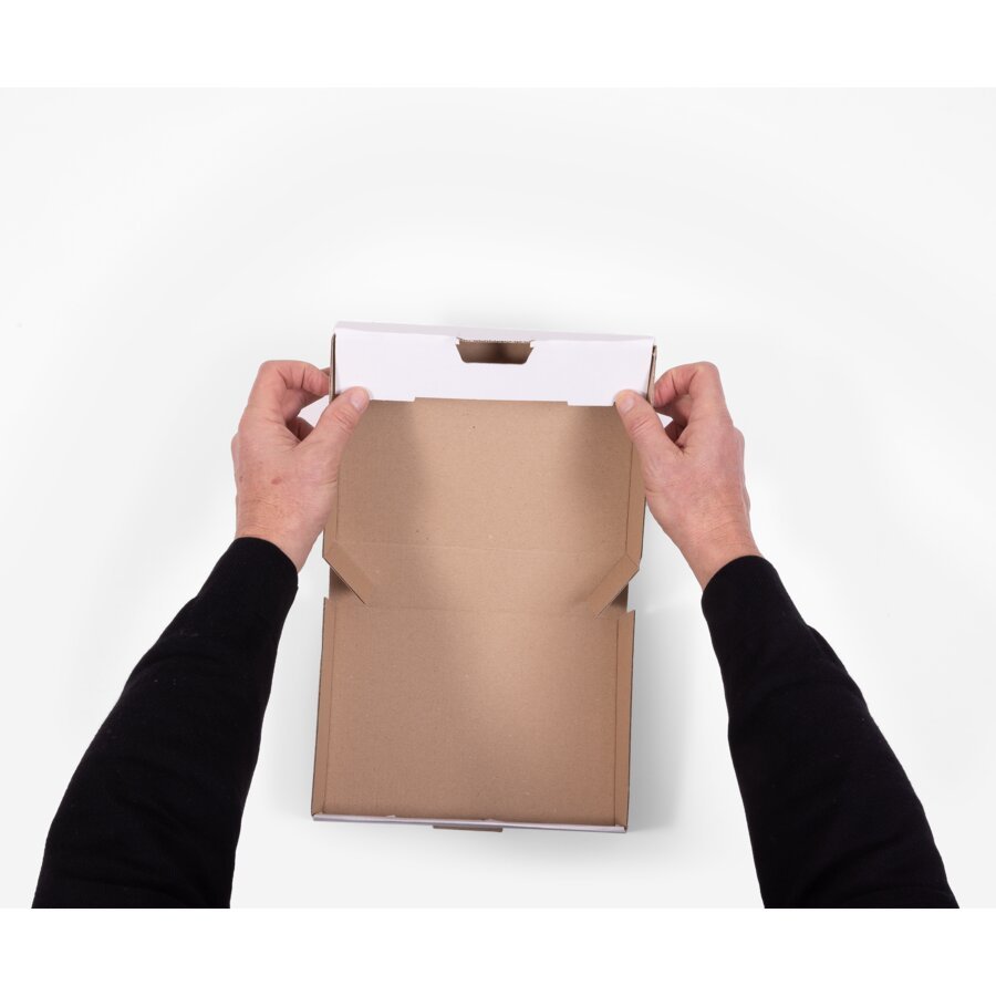 ...Deckelklappen einfalten... ...Deckelklappen einfalten...