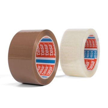 Das tesa 4024 sorgt mit seinem High-Tack Kleber für dauerhaft zuverlässigen Kartonverschluss